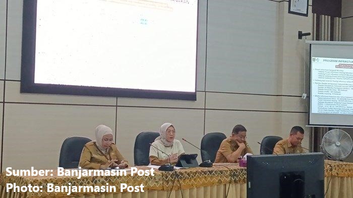 sampah di geopark maratus